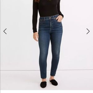 Madewell Curvy High Rise Skinny Jean 27P